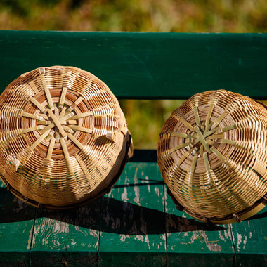 Panier en bambou avec fond chrysanthème (tissé à la main)