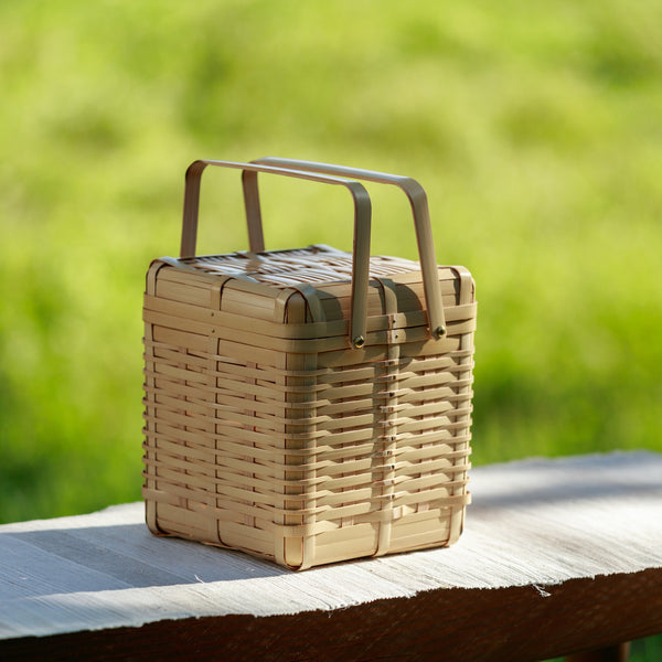 Panier cube en bambou (tissé à la main)